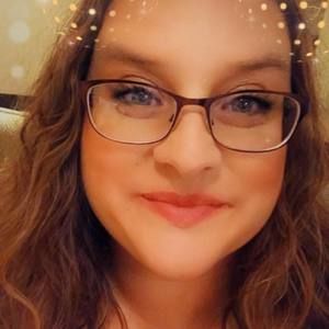 Meet your Posher, Marie